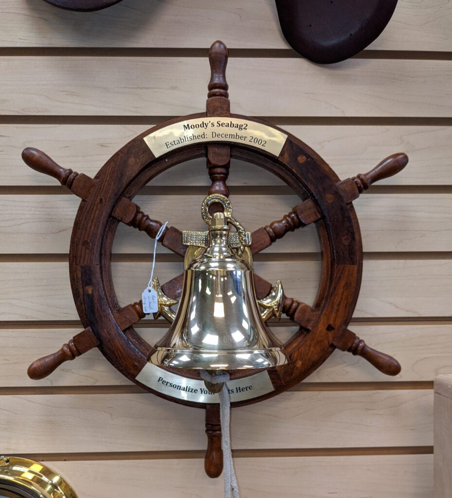 18'' SHIPS WHEEL WITH SIMPLE ANCHOR BELL - Image 2